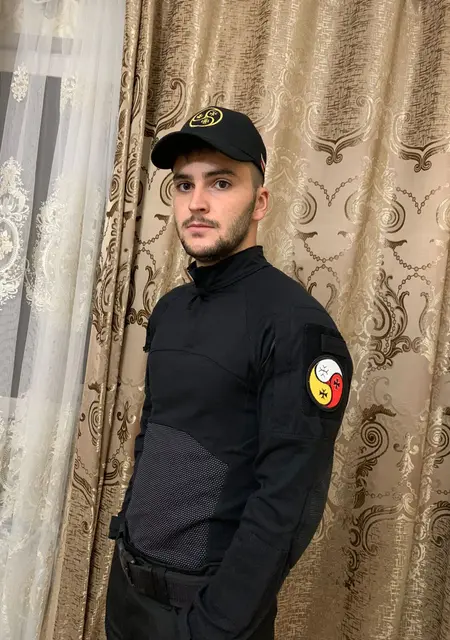 Я Стас, 27, из Балашихи, ищу знакомства без обязательств