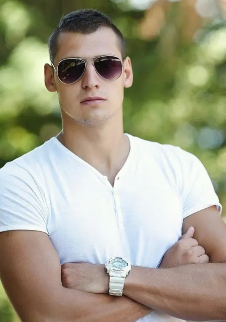 Иван из Белгорода, мне 32, познакомлюсь на одну ночь