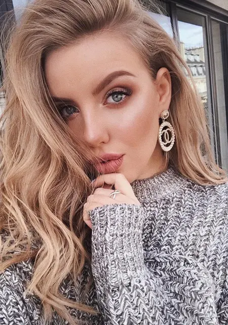 Я Анжела, 32, из Ростова-на-Дону, ищу знакомство для приятного времяпровождения