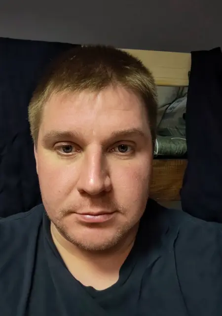 Роман из Москвы, ищу на сайте вирта