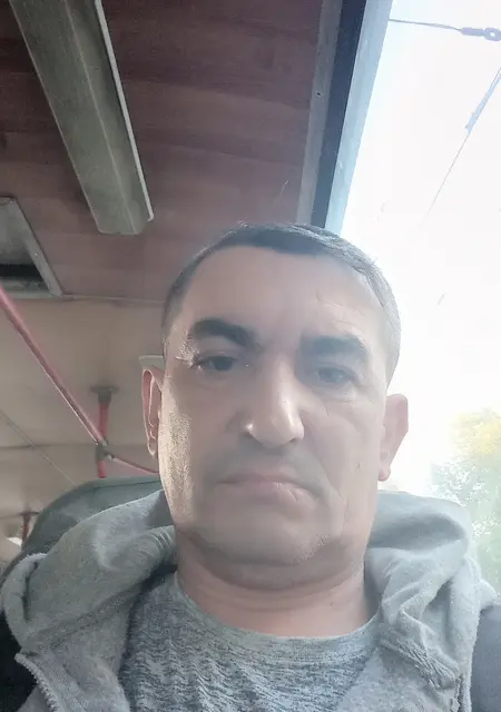 Я Михаил, 52, из Краснодара, ищу знакомства без обязательств