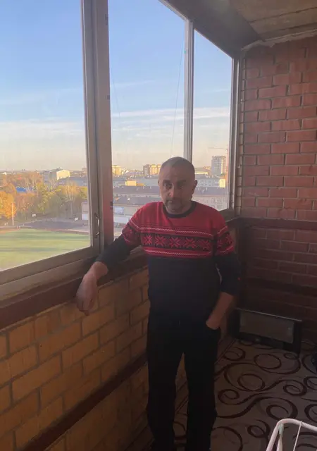 Я Аро, 45, из Хабаровска, ищу знакомства без обязательств