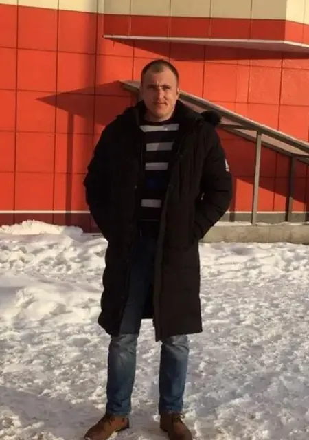 Денис из Астрахани, ищу на сайте знакомства на одну ночь