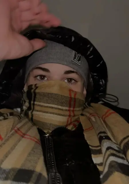 Я Артем, 19, знакомлюсь без обязательств в Мурманске