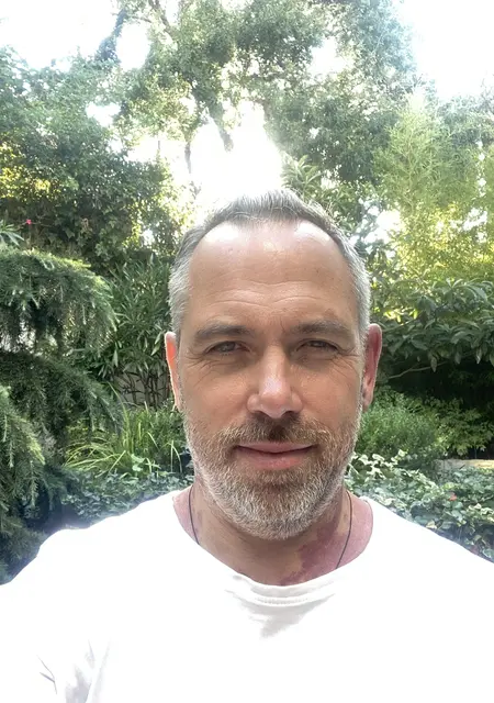 Я Александр, 54, из Бахчисарая, ищу знакомства на одну ночь