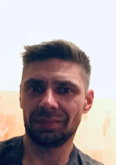 Алексей из Кимр, ищу на сайте знакомства на одну ночь