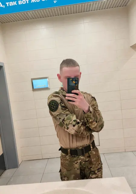 Артём из Уфы, мне 20, познакомлюсь на одну ночь