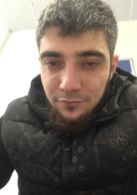 Ислам из Череповца, ищу на сайте знакомства на одну ночь