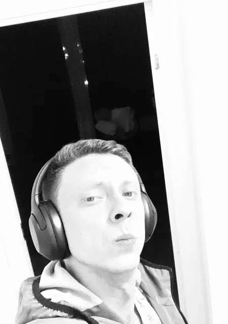 Я Kirill, 33, знакомлюсь на одну ночь в Чайковском