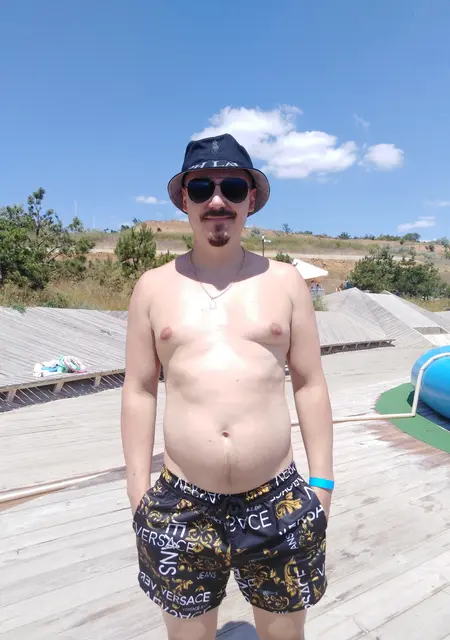 Юрий из Одессы, мне 43, познакомлюсь без обязательств