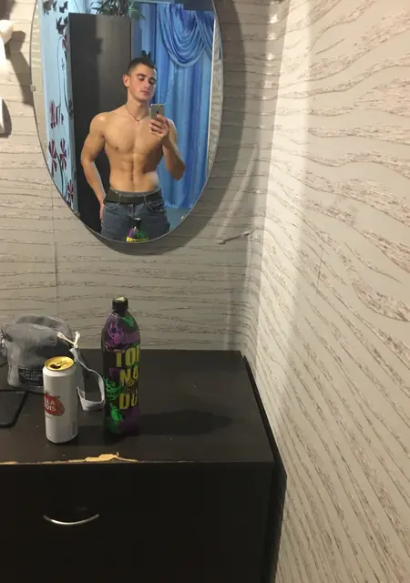 Дмитрий из Кропоткина, мне 30, познакомлюсь без обязательств