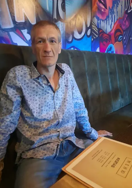 Я Владимир, 43, знакомлюсь без обязательств в Златоусте