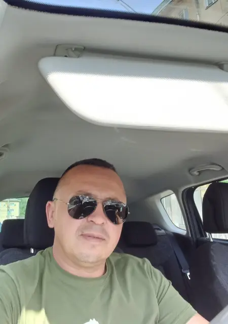 Іван из Киева, мне 44, познакомлюсь без обязательств