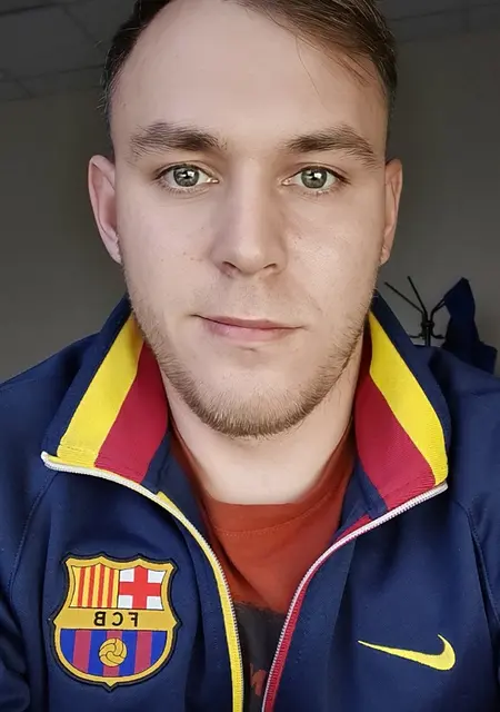 Я Роман, 32, знакомлюсь без обязательств в Спасске-Дальнем