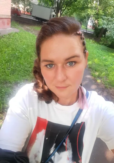 Настасья из Королева, ищу на сайте приятное времяпровождение