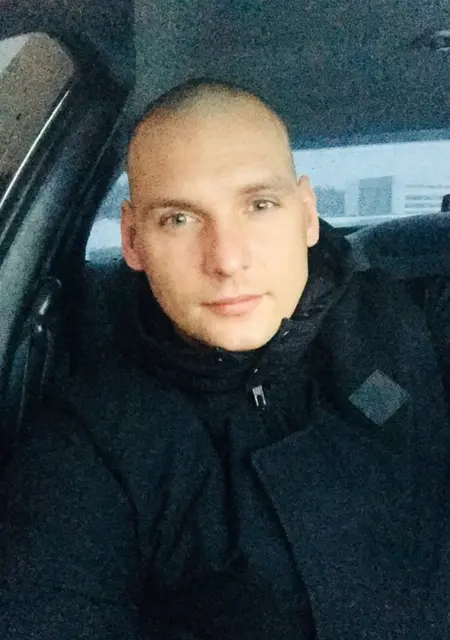 Дима из Балашихи, мне 40, познакомлюсь на одну ночь