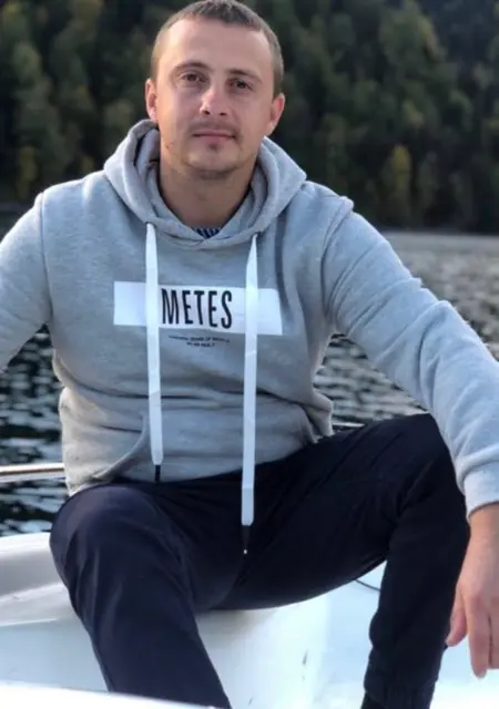 Василий из Северска, мне 36, познакомлюсь на одну ночь