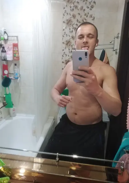 Денис из Набережных Челнов, мне 32, познакомлюсь без обязательств