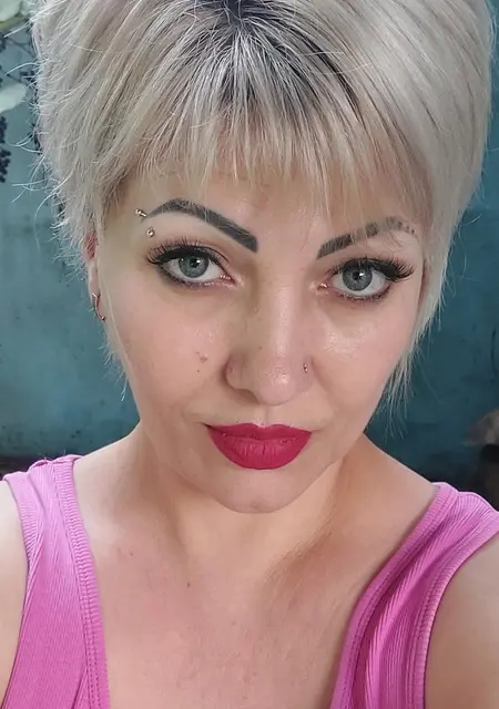 Крис из Санкт-Петербурга, мне 41, познакомлюсь для общения