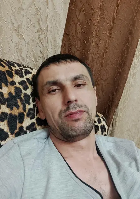 Я Sasha, 41, знакомлюсь без обязательств в Умани