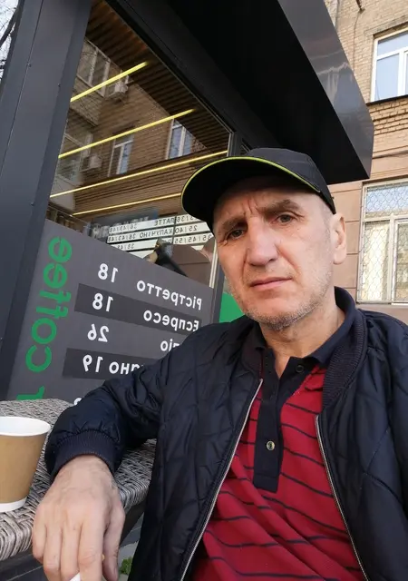 Я Павел, 53, из Киева, ищу знакомство для приятного времяпровождения