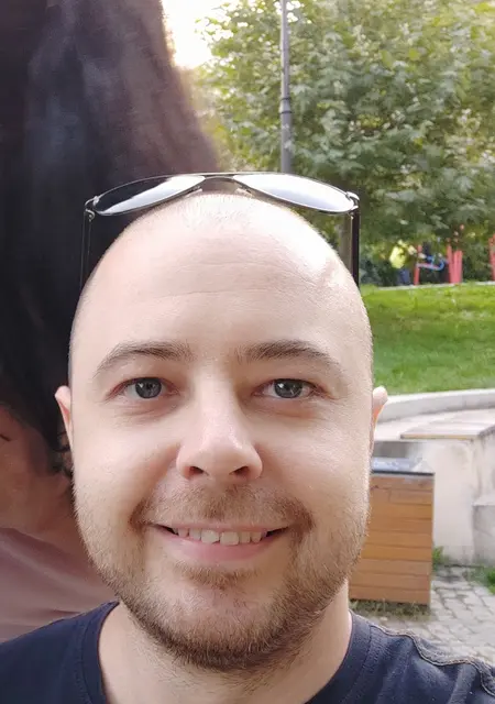 Максим з Одеси, шукаю на сайті знайомства на одну ніч