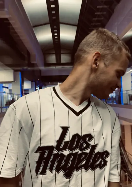 Никита из Рязани, ищу на сайте приятное времяпровождение