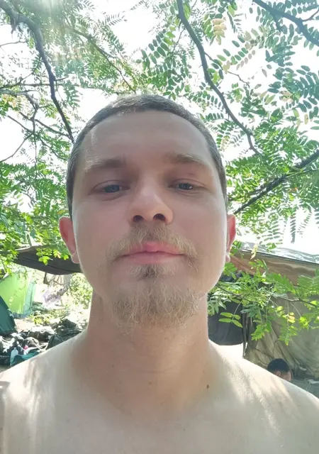 Женя из Феодосии, ищу на сайте общение