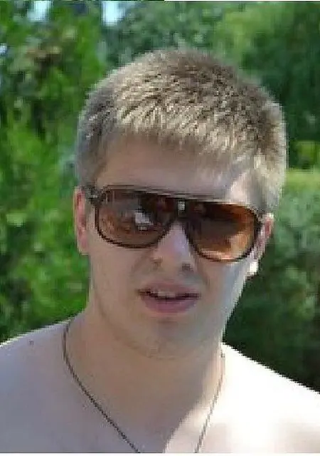 Василий из Павлова, ищу на сайте знакомства на одну ночь