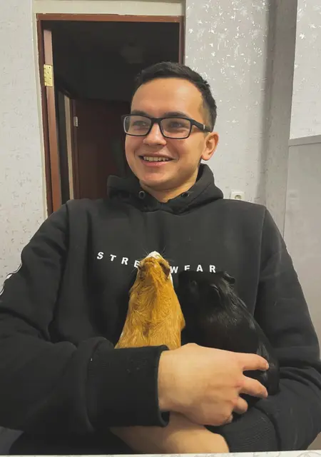 Я Артем, 23, из Елабуги, ищу знакомства без обязательств