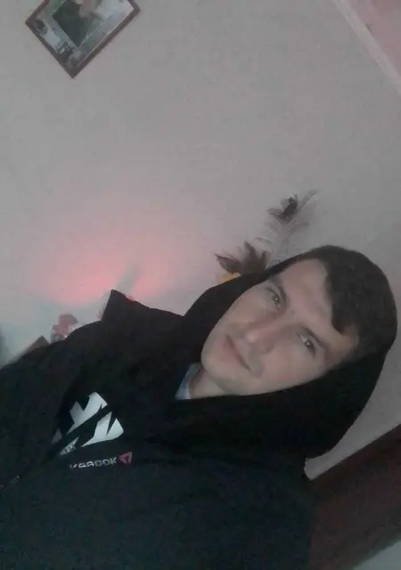 Я Виталий Зозулин, 29, знакомлюсь без обязательств в Наро-Фоминске