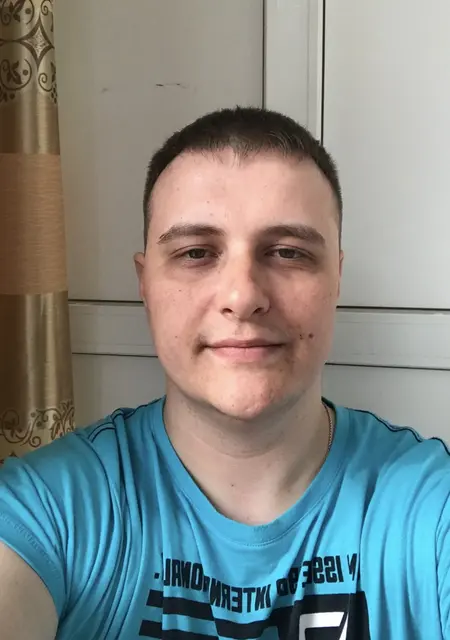 Я Александр, 34, знакомлюсь на одну ночь в Абакане