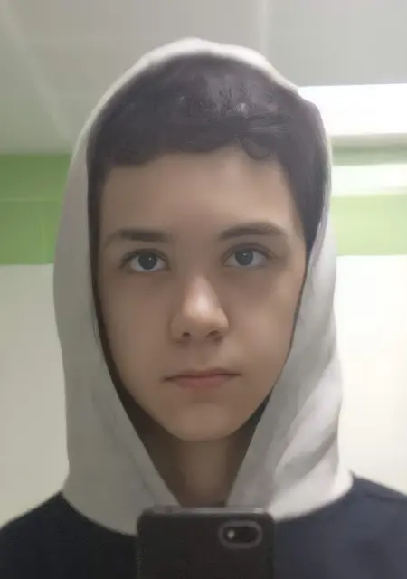 Я Дима, 21, знакомлюсь без обязательств в Казани