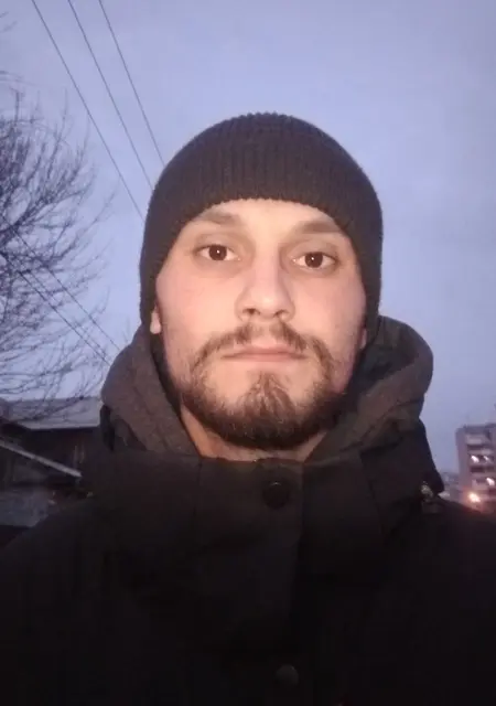 Саша из Нижнего Тагила, мне 29, познакомлюсь на одну ночь