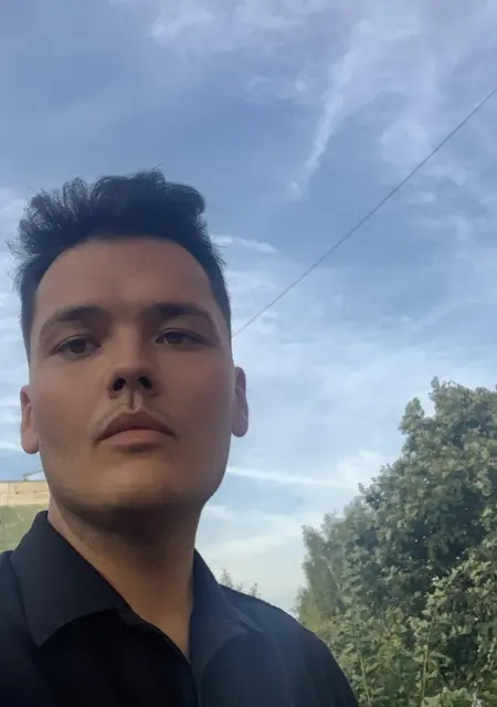 Булат из Набережных Челнов, мне 31, познакомлюсь для приятного времяпровождения