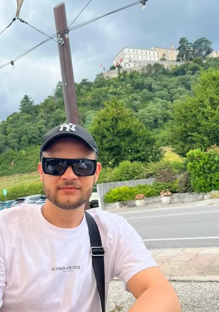 Я Ahmed, 27, знакомлюсь без обязательств в Махачкале