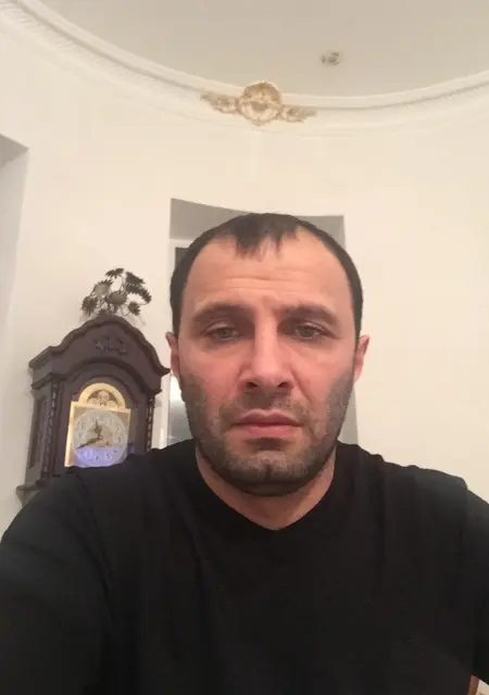 Руслан из Домодедова, мне 38, познакомлюсь на одну ночь