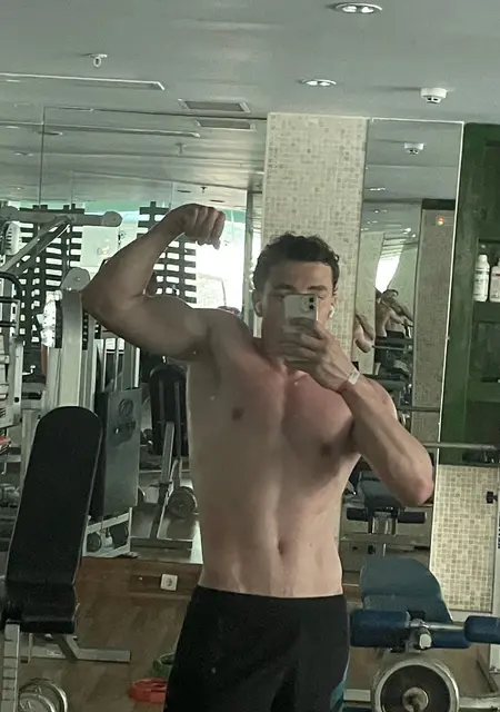 Я Кирилл, 21, знакомлюсь без обязательств в Йошкар-Оле