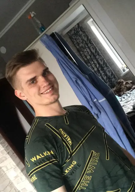 Михаил из Новомосковска, мне 30, познакомлюсь на одну ночь