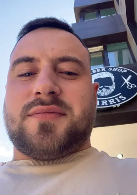 Я Вадим, 25, из Обнинска, ищу знакомство для общения