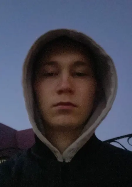 Я Илья, 19, знакомлюсь без обязательств в Чернушке