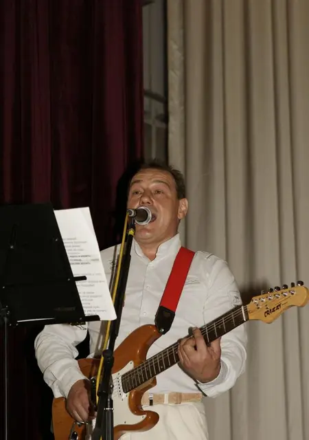 Геннадий из Липецка, ищу на сайте знакомства на одну ночь