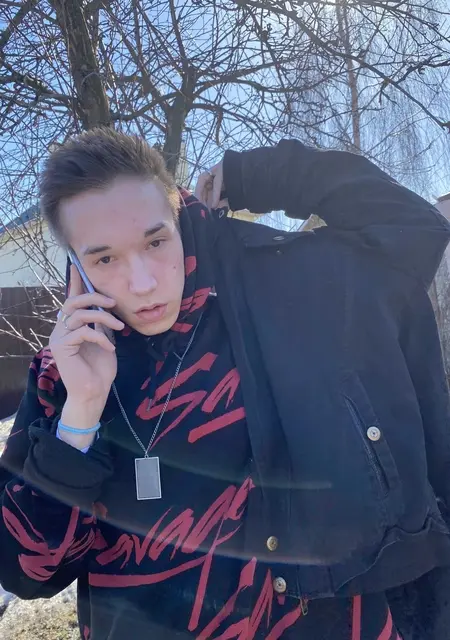 Я Ric, 24, из Жуковского, ищу знакомства без обязательств