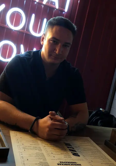 Алексей из Домодедова, мне 24, познакомлюсь без обязательств