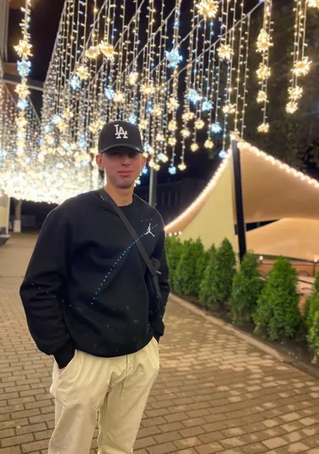 Я Георгий, 24, из Невинномысска, ищу знакомство для общения