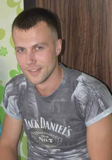 Антон из Калининграда, ищу на сайте знакомства на одну ночь