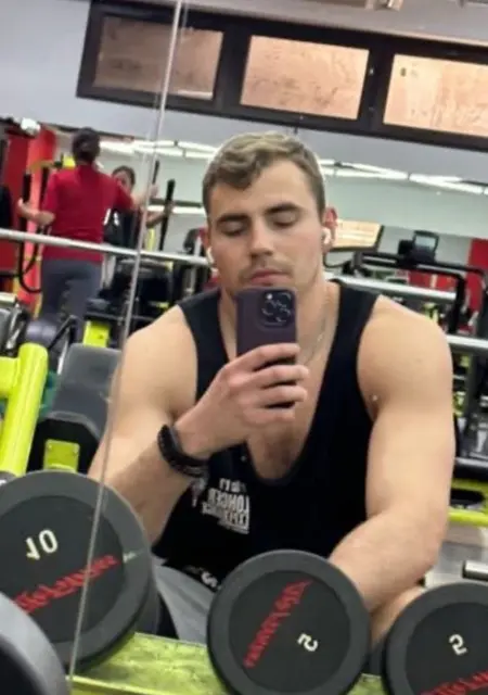 Bogdan из Курска, ищу на сайте приятное времяпровождение