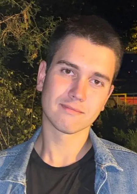 Андрей из Москвы, мне 19, познакомлюсь для постоянных отношений