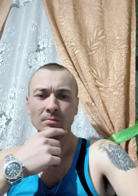 Петр из Бийска, ищу на сайте знакомства без обязательств