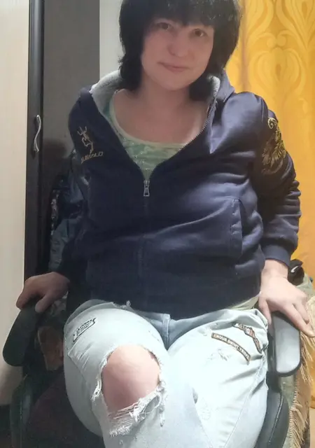 Елена из Брянска, ищу на сайте постоянные отношения